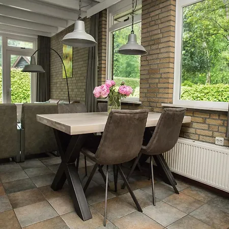 In Gelderland Near Nature Trails, Cleaning Included